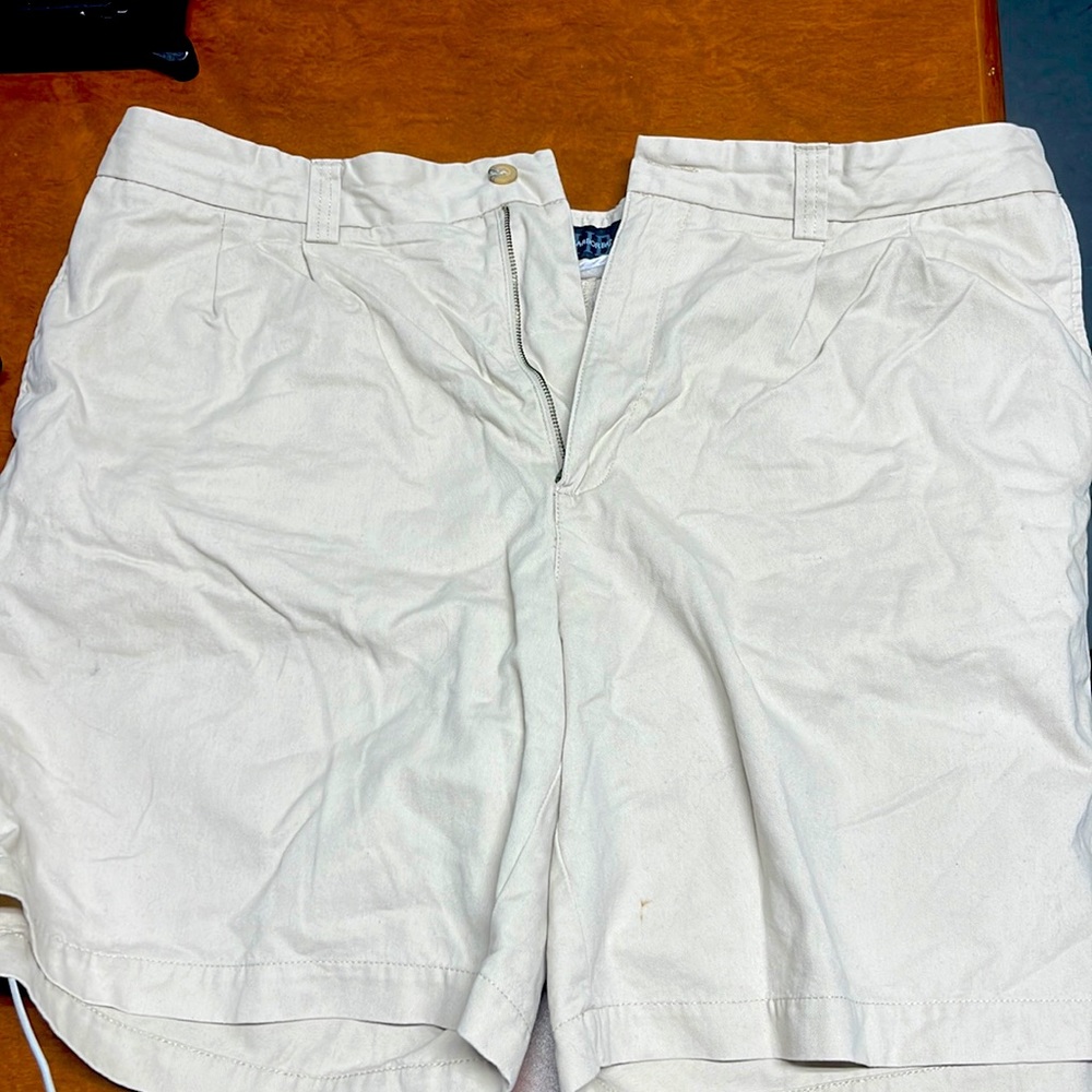 Harbor Bay Men’s Khaki Shorts